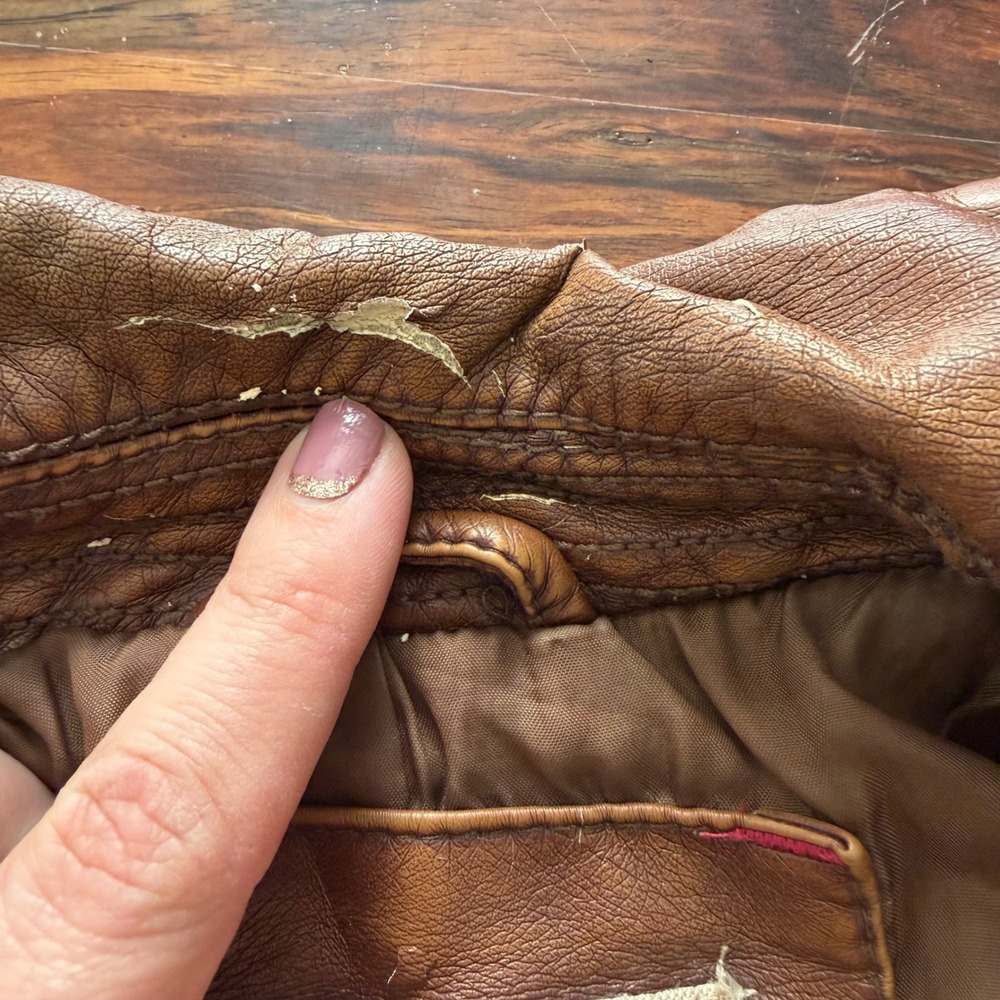 Xhilaration Womens Brown Faux Leather Moto‎ Jacket Quilted Shoulder Edgy Size L - Picture 9 of 14